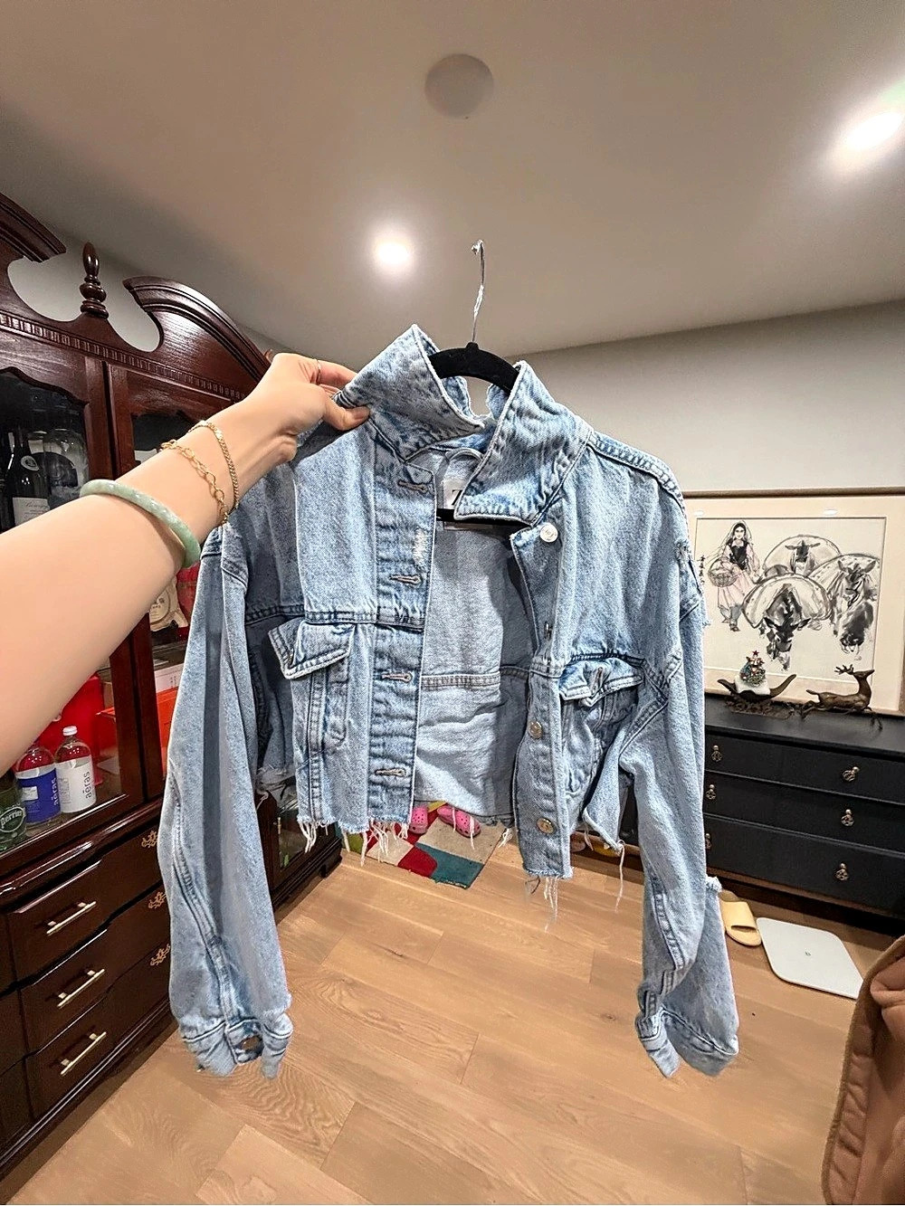 Zara Women's Cropped Denim Jacket in Blue